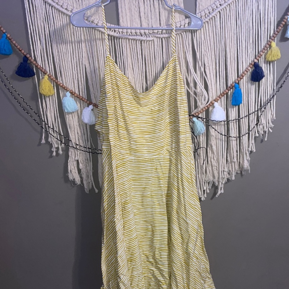 NEVER WORN Yellow Stripped Sundress